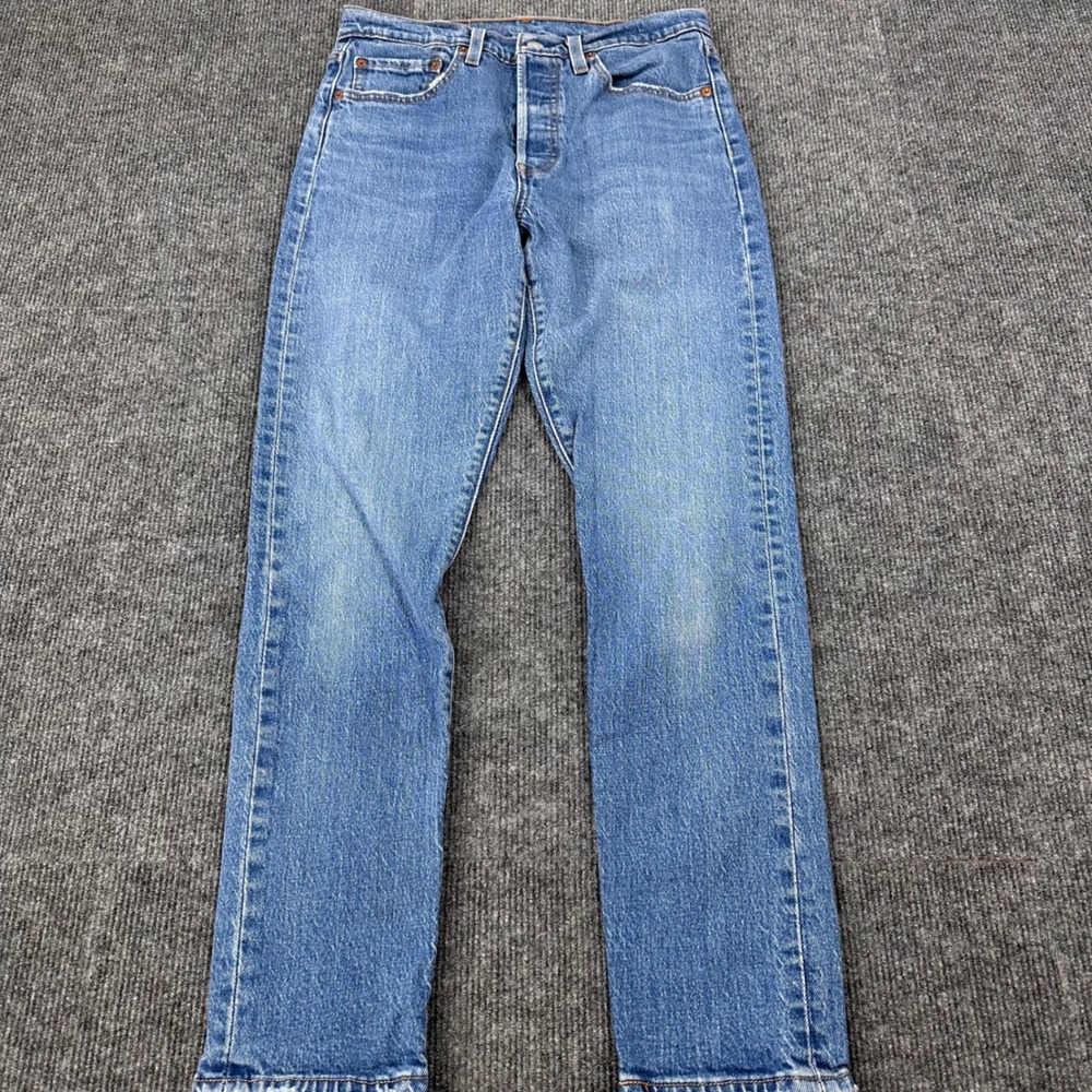 Levi's 501 Short Jeans Womens 27 Straight Mid Rise Blue Denim Modern Casual